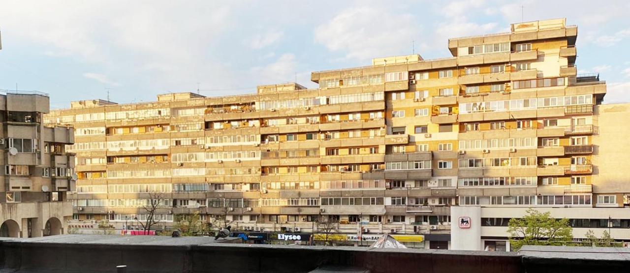 Spacious Apartment In City Centre ヤシ エクステリア 写真