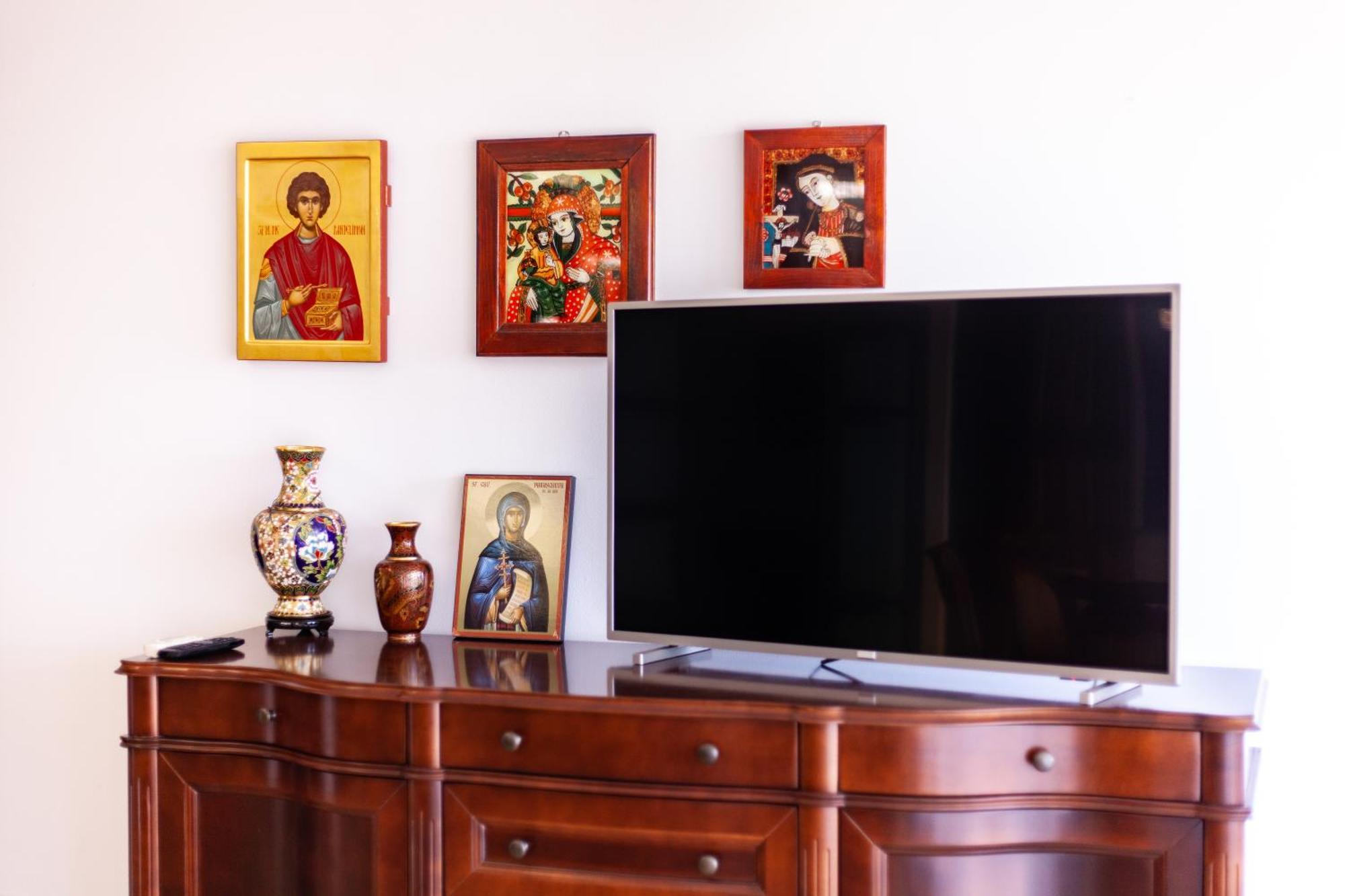 Spacious Apartment In City Centre ヤシ エクステリア 写真