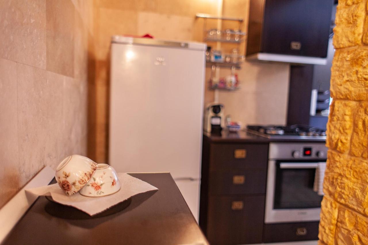 Spacious Apartment In City Centre ヤシ エクステリア 写真